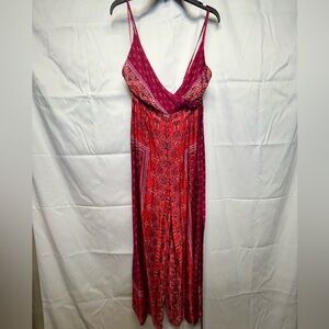 Free People Cabbage Rose Pink Jumpsuit Size 4 Rose Pink spaghetti straps V Neck